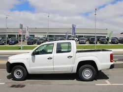 Branco Usado 2016 VW Amarok Pickup | € 22.900 (Caro)