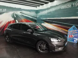Cinzento Usado 2019 Ford Focus ST-Line | € 17.199 (Bom preço)