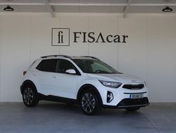 Branco Usado 2025 Kia Stonic SUV | € 21.900 (Caro)