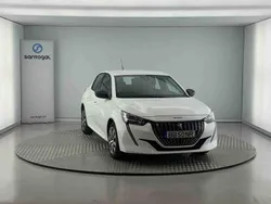 Branco Usado 2023 Peugeot 208 Active Citadino | € 16.800 (Bom preço)