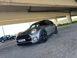 Cinzento Usado 2017 Mini Clubman Carrinha | € 22.550 (Preço elevado)