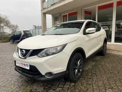 Branco Usado 2015 Nissan Qashqai Acenta SUV | € 14.790 (Preço justo)