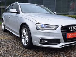 Cinza met. Usado 2014 Audi A4 S-Line Carrinha | € 23.750