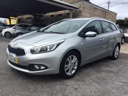 Cinza Usado 2014 Kia Ceed Carrinha | € 9.990 (Bom preço)