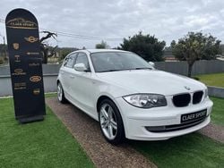 Branco Usado 2009 BMW 118 Sport Line Citadino | € 9.900 (Bom preço)