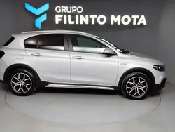 Cinza Usado 2022 Fiat Tipo | € 17.590 (Preço justo)