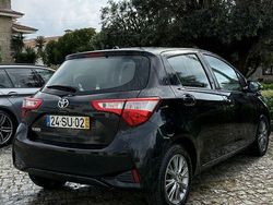 Usado 2017 Toyota Yaris Sedan | € 7.000 (Preço justo)