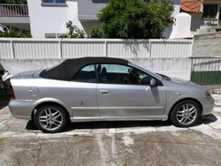 Cinzento Usado 2002 Opel Astra Cabriolet Cabrios | € 5.500
