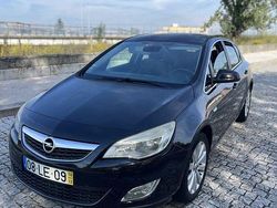 Usado 2010 Opel Astra Cosmo Sedan | € 3.499 (Preço justo)