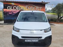 Branco Usado 2025 Fiat Doblò Monovolume | € 21.700 (Preço justo)