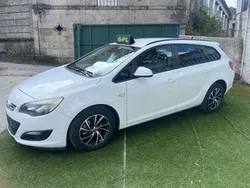 Usado 2015 Opel Astra Carrinha | € 7.990 (Preço justo)