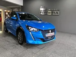 Azul Usado 2020 Peugeot e-208 Citadino | € 18.950 (Preço justo)