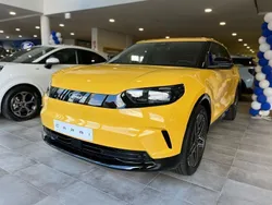 Amarelo Novo 2024 Ford Capri Premium | € 49.900