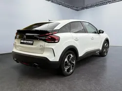 Branco Usado 2022 Citroën C4 PureTech SUV | € 18.750 (Bom preço)