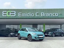 Azul Usado 2025 Fiat 600 | € 24.990 (Preço justo)