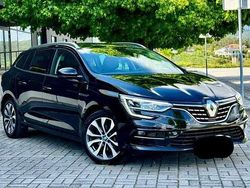 Preto Usado 2021 Renault Mégane IV Carrinha | € 17.900