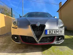 Cinzento Usado 2019 Alfa Romeo Giulietta Citadino | € 13.250 (Bom preço)