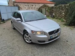 Cinzento Usado 2008 Volvo V50 Carrinha | € 6.750