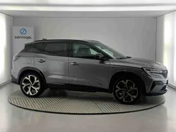Cinza Usado 2023 Renault Austral Techno Esprit Alpine SUV | € 31.990 (Preço justo)