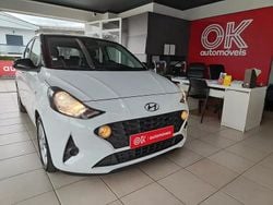 Branco Usado 2021 Hyundai i10 Comfort Citadino | € 15.250 (Preço justo)