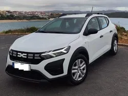 Branco Usado 2024 Dacia Sandero Citadino | € 16.900 (Preço justo)