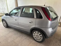 Cinzento Usado 2004 Opel Corsa Citadino | € 4.000 (Preço justo)