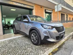 Cinza Usado 2021 Peugeot 2008 Active SUV | € 16.850 (Preço justo)