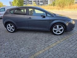 Cinzento Usado 2007 Seat Leon Citadino | € 7.500 (Preço justo)
