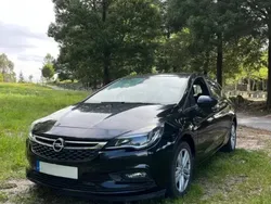 Preto Usado 2018 Opel Astra Innovation Citadino | € 14.900 (Preço elevado)