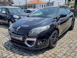 Preto Usado 2012 Renault Mégane Coupé Bose Edition Coupé | € 8.999