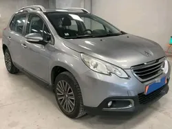 Cinza Usado 2014 Peugeot 2008 Active SUV | € 9.900 (Bom preço)