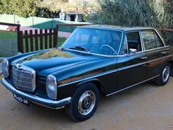 Verde Usado 1980 Mercedes W115 | € 13.900