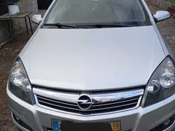 Usado 2008 Opel Astra Sedan | € 4.900 (Preço justo)