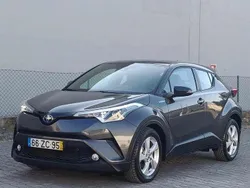 Cinzento Usado 2018 Toyota C-HR SUV | € 6.900