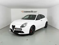 Branco Usado 2019 Alfa Romeo Giulietta Citadino | € 16.890 (Preço justo)