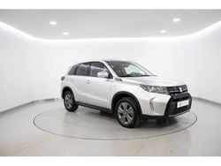 Cinzento Usado 2024 Suzuki Vitara SUV | € 28.180 (Preço justo)