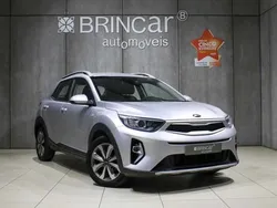 Cinzento Usado 2021 Kia Stonic SUV | € 13.990 (Preço justo)