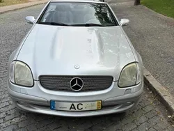 Cinzento Usado 2005 Mercedes SLK200 Cabrios | € 9.999
