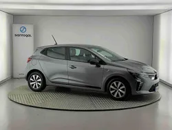 Cinza Usado 2024 Mitsubishi Colt | € 15.760 (Preço justo)