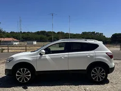 Usado 2010 Nissan Qashqai Premium Edition SUV | € 8.000 (Caro)