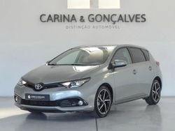 Branco Usado 2018 Toyota Auris Comfort Citadino | € 17.950 (Preço justo)