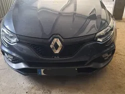 Usado 2019 Renault Mégane IV R.S. Sedan | € 27.000