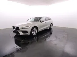 Cinzento Usado 2019 Volvo V60 Carrinha | € 29.900 (Caro)