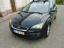 Usado 2005 Ford Focus Sedan | € 2.900 (Preço justo)