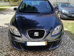 Azul Usado 2008 Seat Altea Monovolume | € 2.950 (Super Preço)
