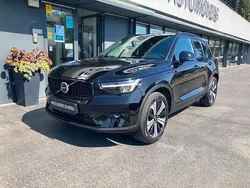 Preto Usado 2022 Volvo XC40 SUV | € 29.900 (Preço elevado)