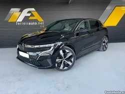 Preto Usado 2022 Renault Mégane Techno Citadino | € 26.800 (Bom preço)