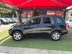 Preto Usado 2000 Toyota RAV4 SUV | € 9.999