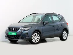 Cinzento Usado 2022 Seat Arona SUV | € 15.400 (Preço justo)