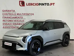 Cinza Novo 2025 Kia EV3 4 SUV | € 43.850 (Preço justo)
